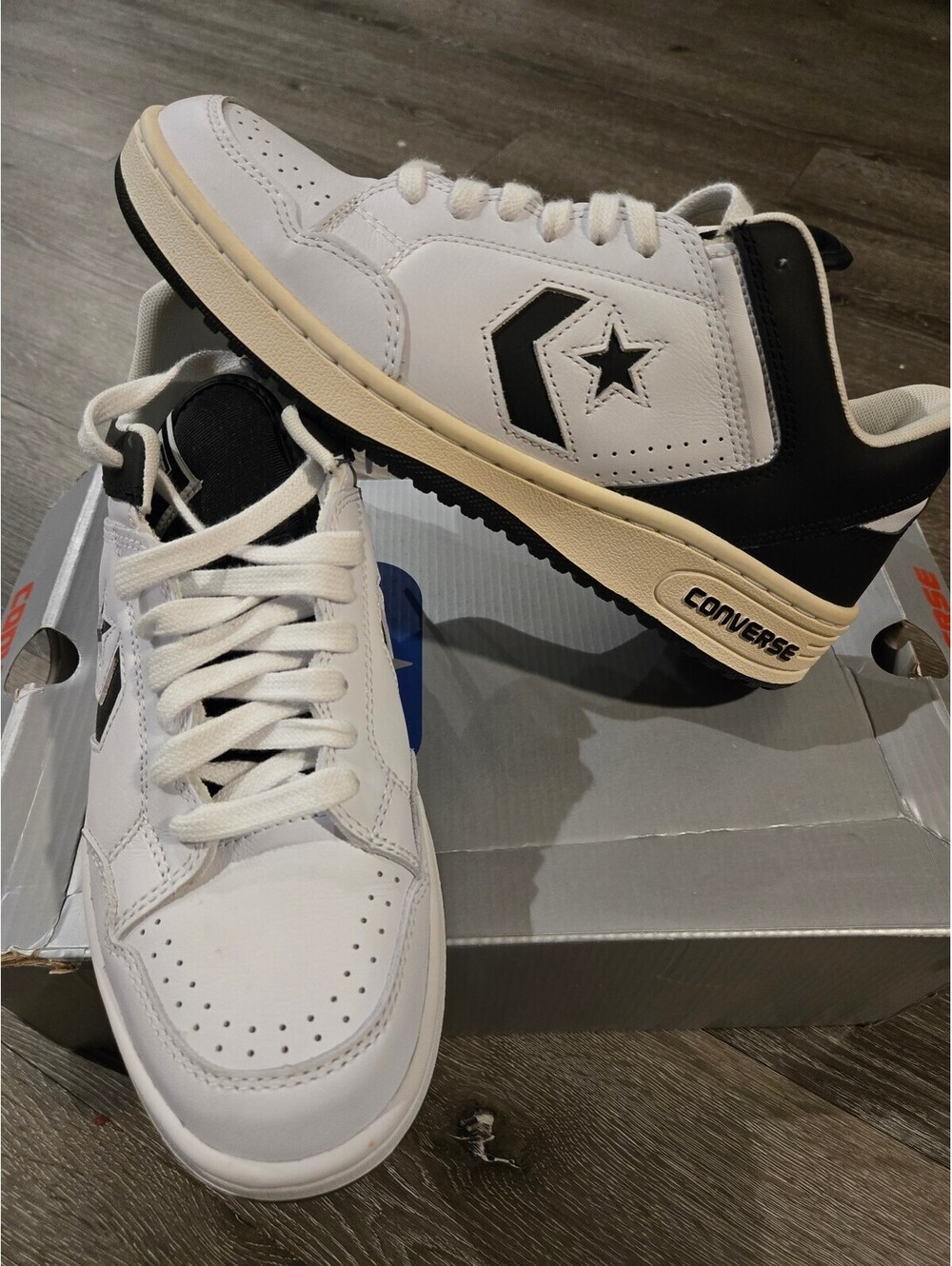 Converse Weapon Ox Leather A10203C White Black Men's 9.5 Women's 11 NIB